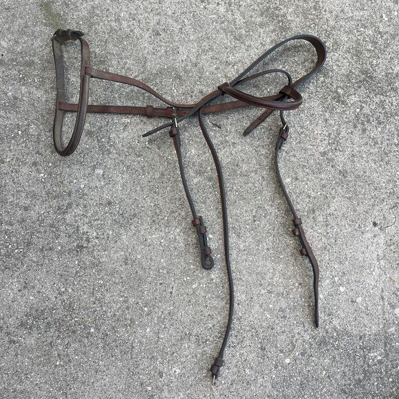 Brown Horse  Leather Driving Harness - Picture 5 of 8